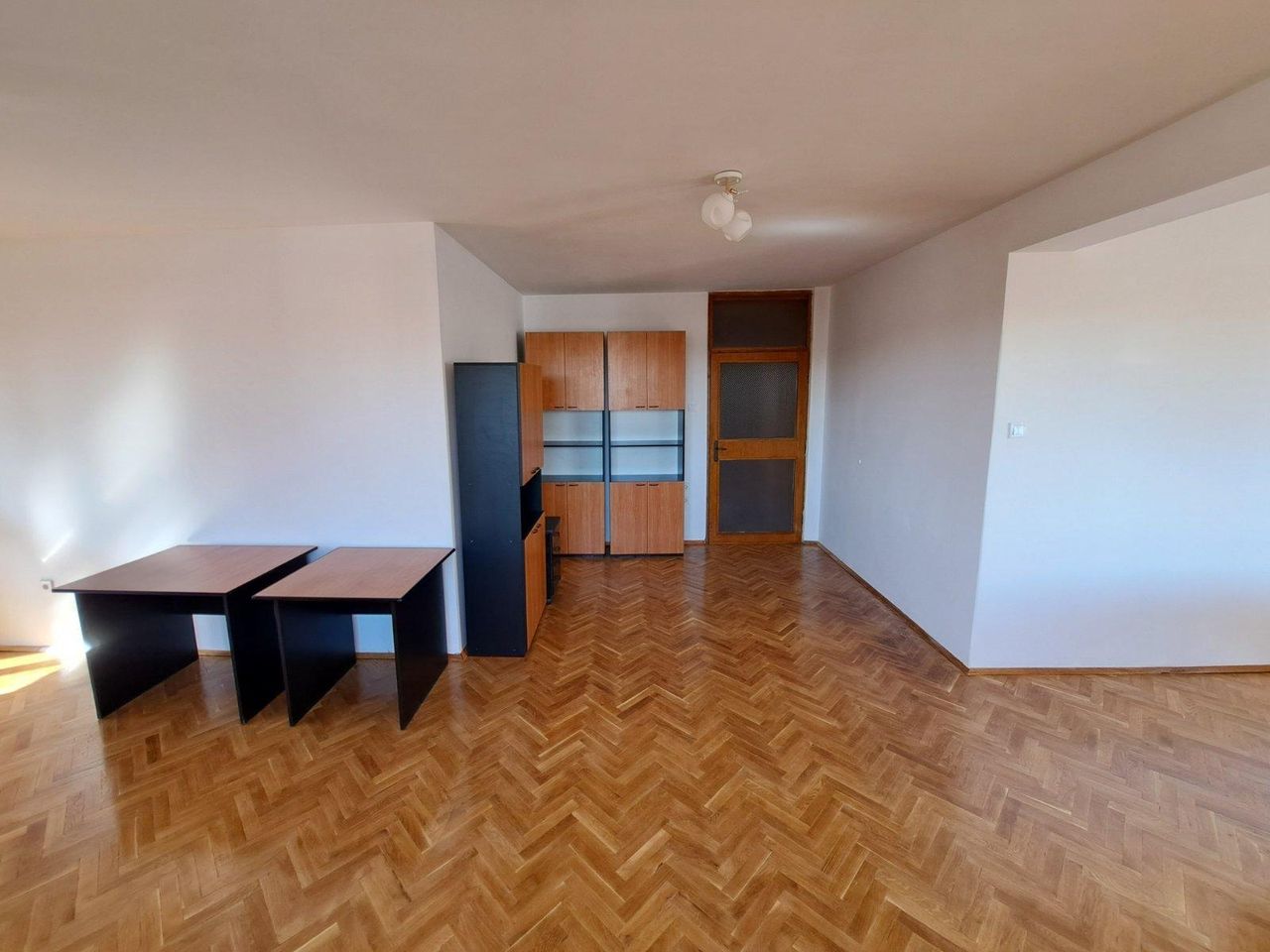 Дава се под наем Четиристаен апартамент в София, Гео Милев - 120 кв.м за 950 € - Снимка #5