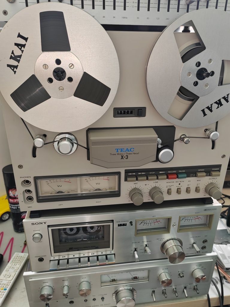 Vand magnetofon Teac x3 ca nou în cutia lui originală