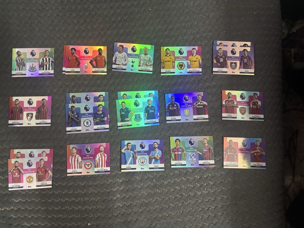 Продавам карти Topps Premier League 25/26