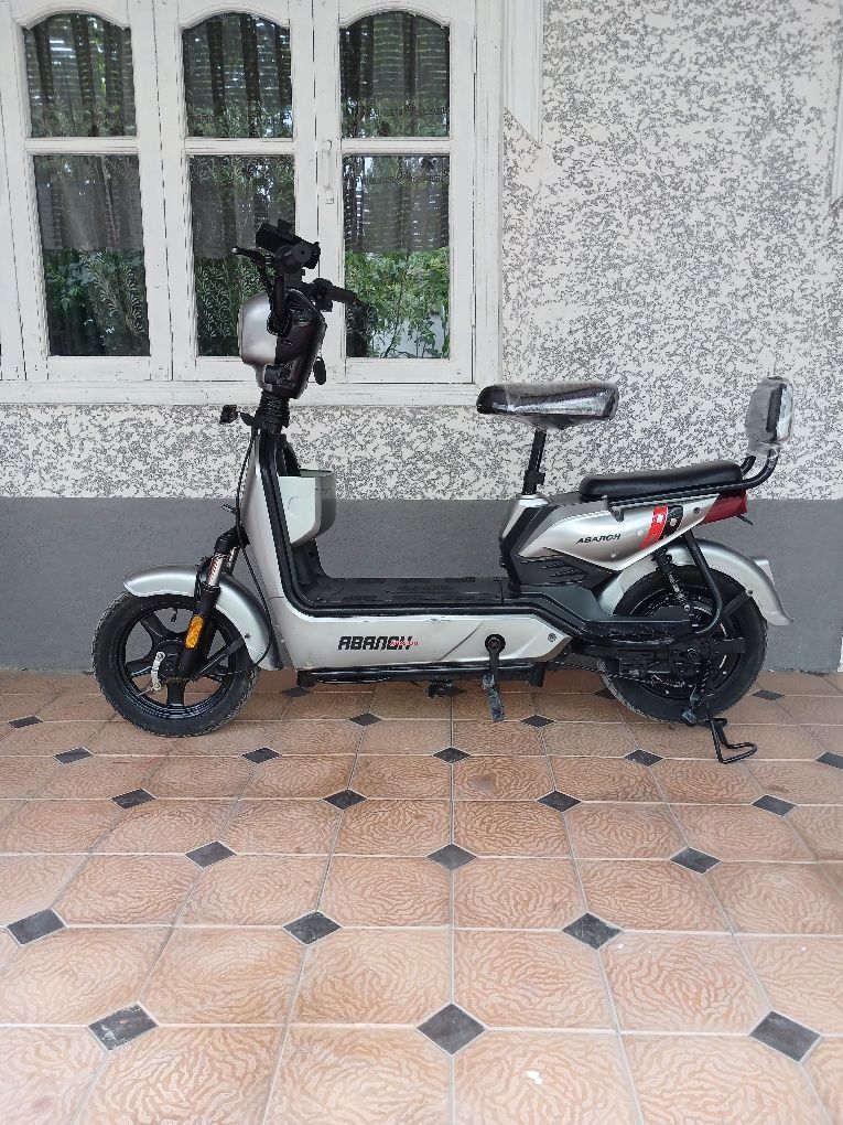 Skuter Chontak sotiladi