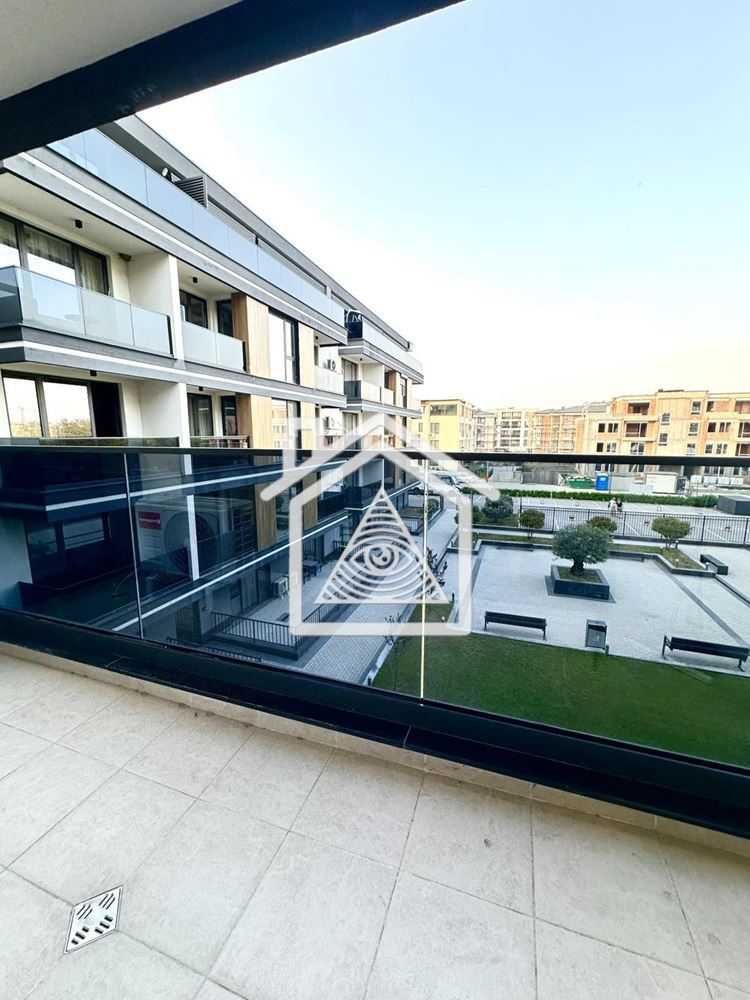 Луксозен двустаен апартамент под наем в Green Hill Residence