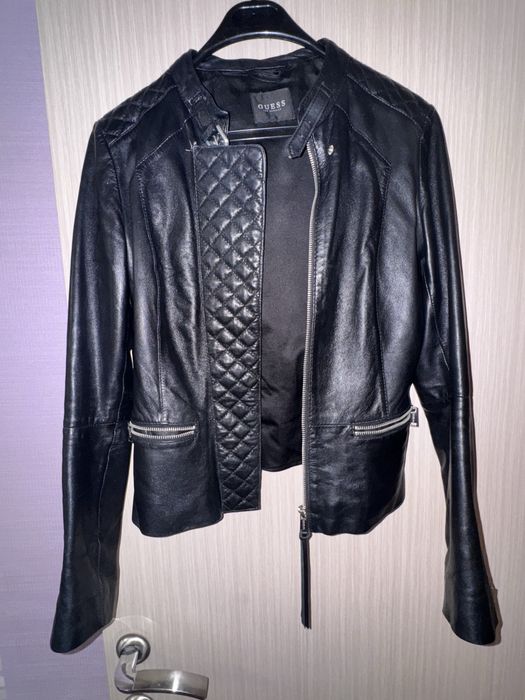Куртка кожаная на осень/весна GUESS