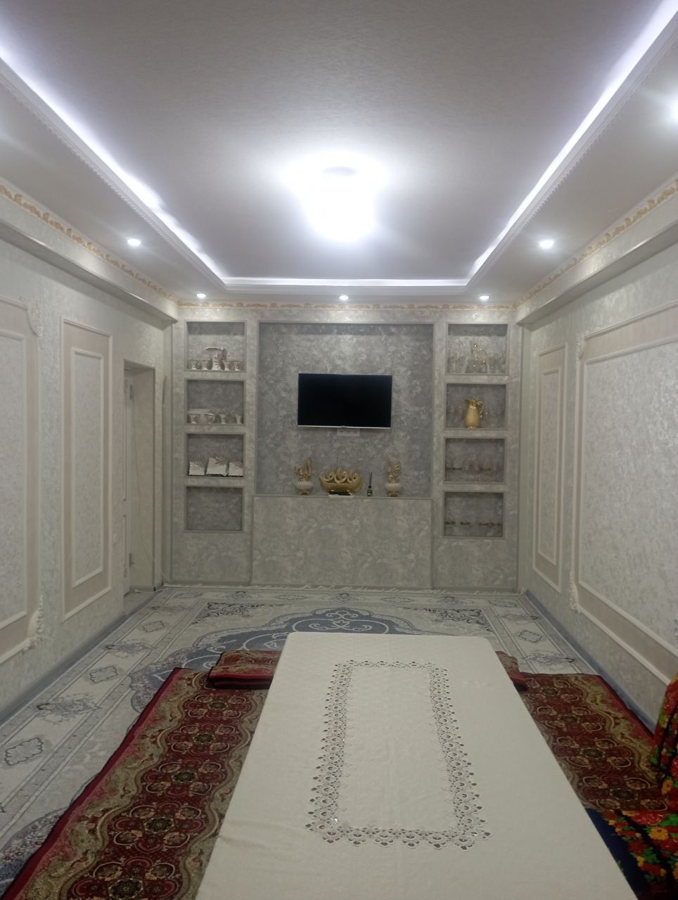 Sergeli 3-metro Green Hause