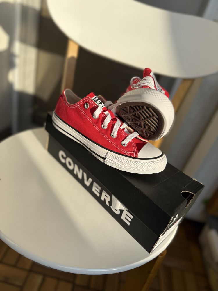 NOI NOUTI: Sneakers converși copii CONVERSE 32 All Star OX