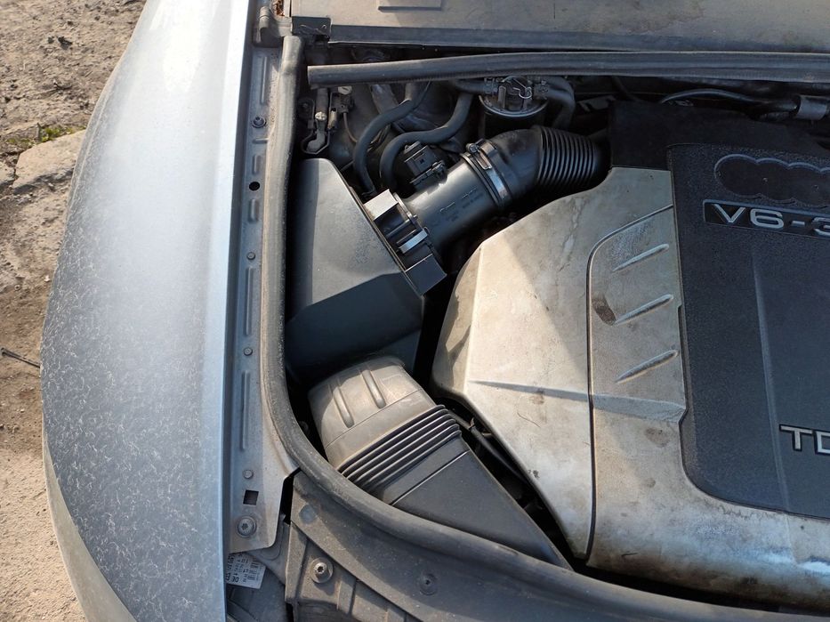 Dezmembrari  Audi A6 (4F, C6)  2004  > 2011 3.0 TDI quattro Motorina