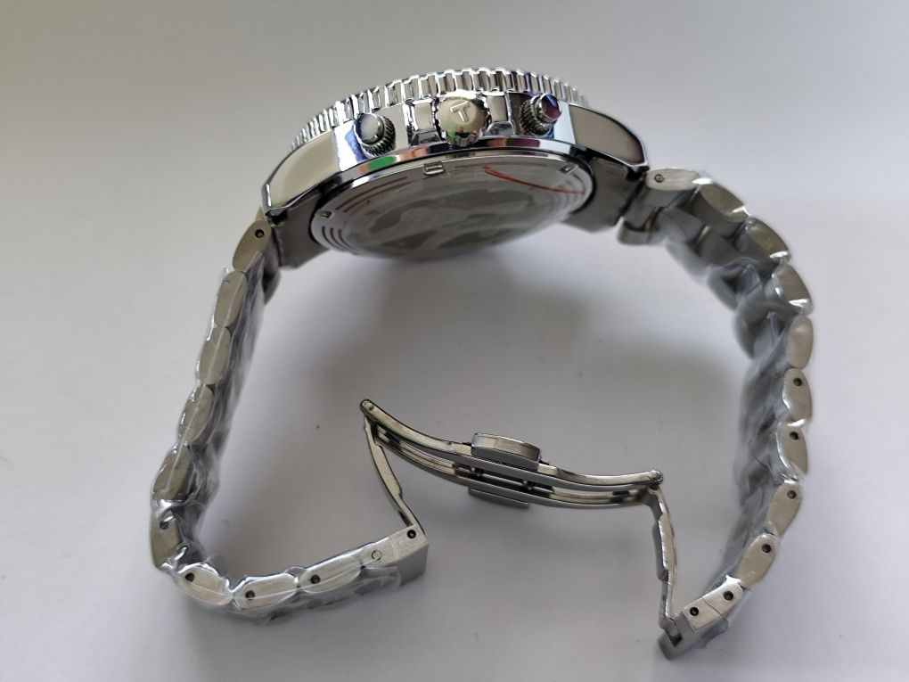 ceas TISSOT barbatesc