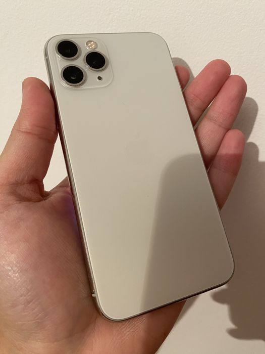 Продам iPhone 11 Pro 64GB в отличном состоянии