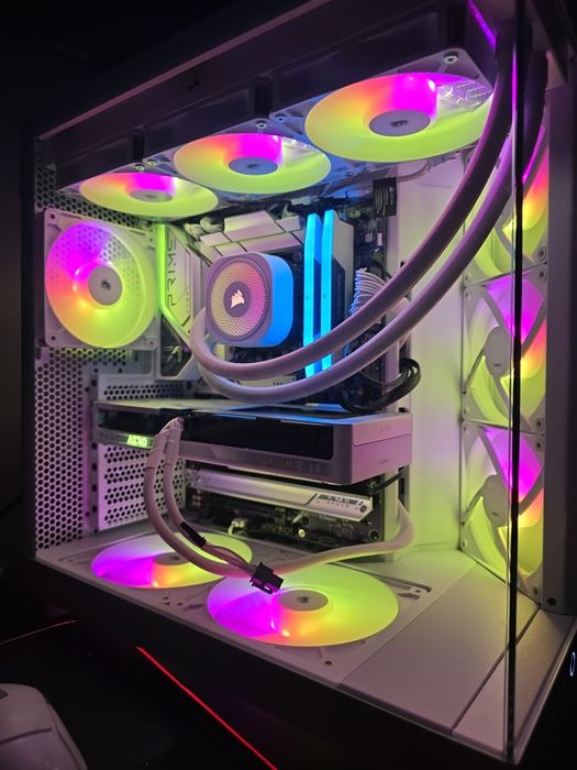 Pc gaming 5060ti 16 gb i5 14600KF