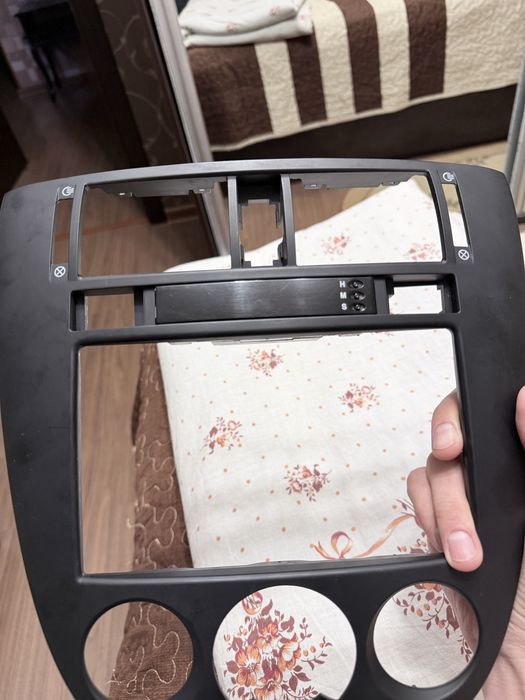 Gentra мафон рамка с часами