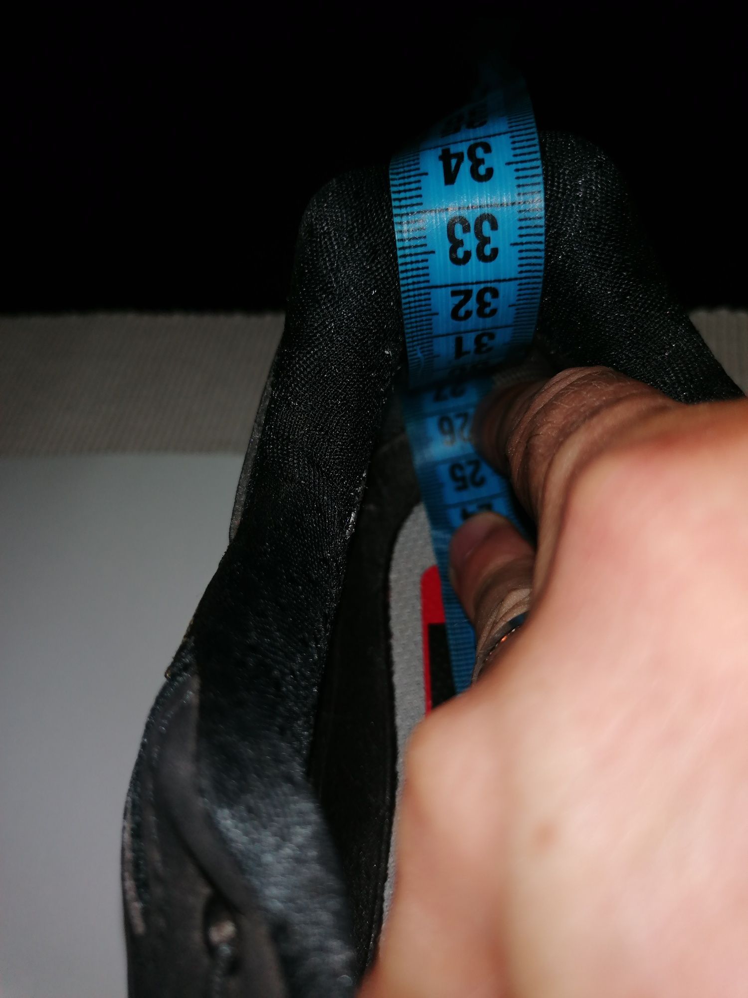 Adidasi Salomon Gore tex mărimea 40 talpic 26 - Ca noi