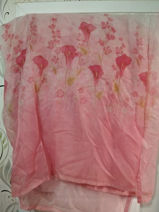 Продам каждая тюль по 60т только водной есть брак