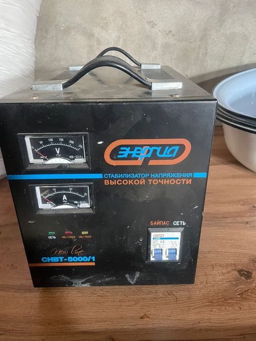 Стабилизатор напряжения