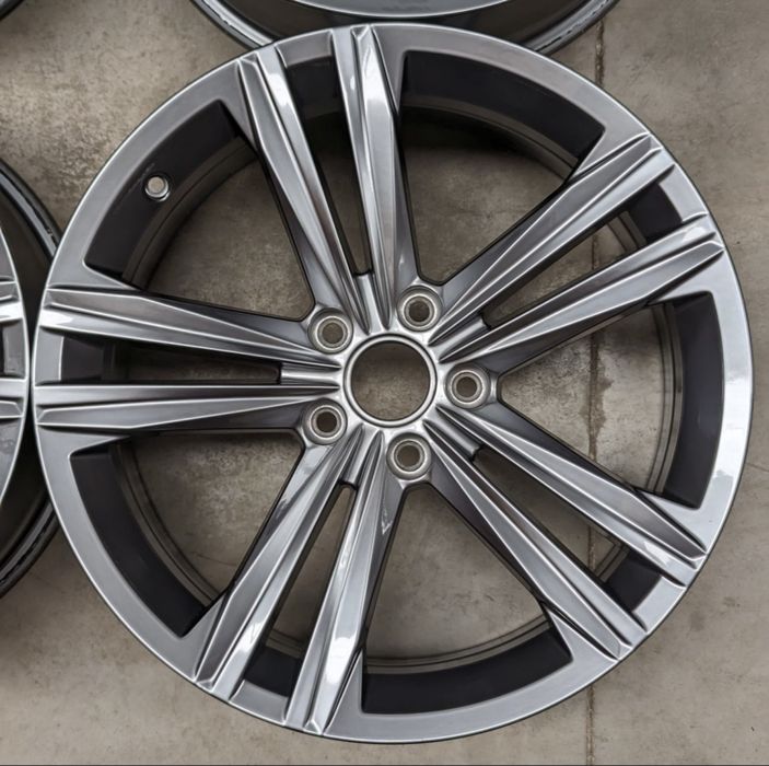 Jante Aluminiu originale vw 5x112 18 Sebring Tiguan Passat Golf arteon