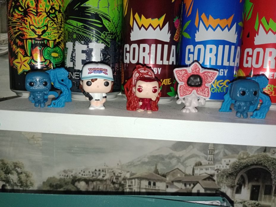 Обменяю или продам фигурки Киндер joi осд