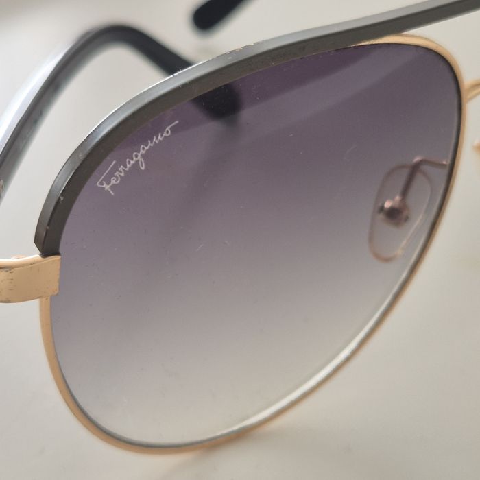 Ferragamo слънчеви очила