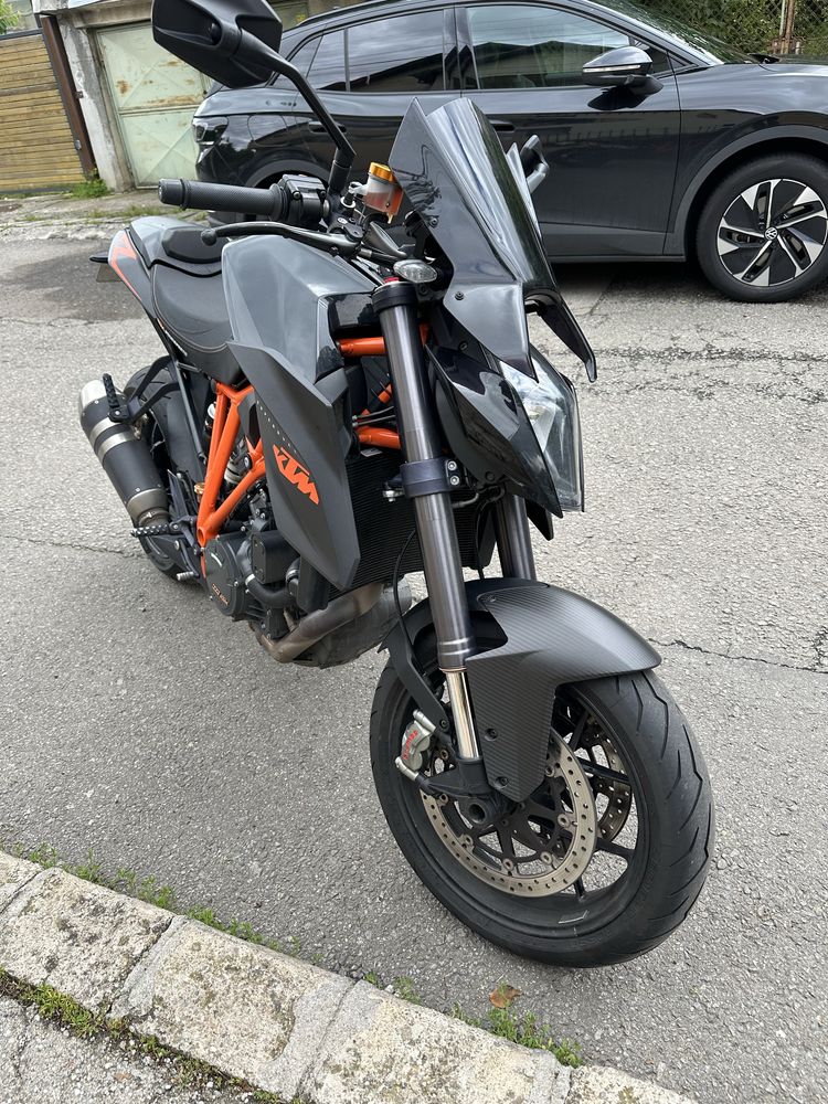 KTM 1290 Super Duke R
