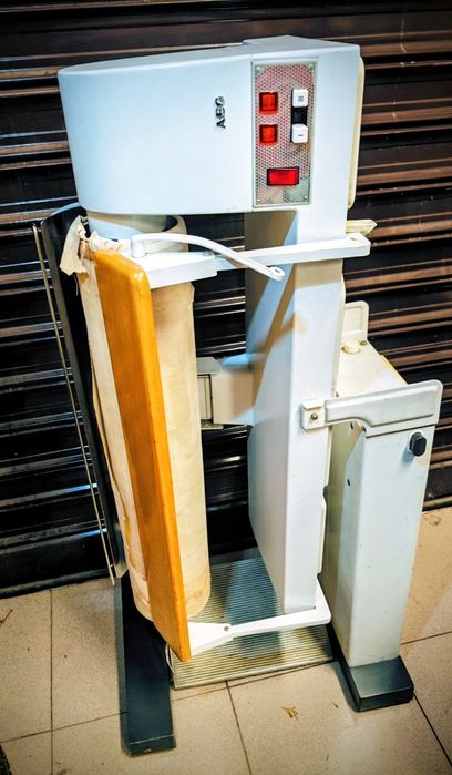 Каландър-гладачна машина AEG