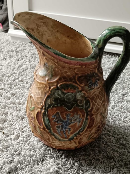 Maiolică veioză carte