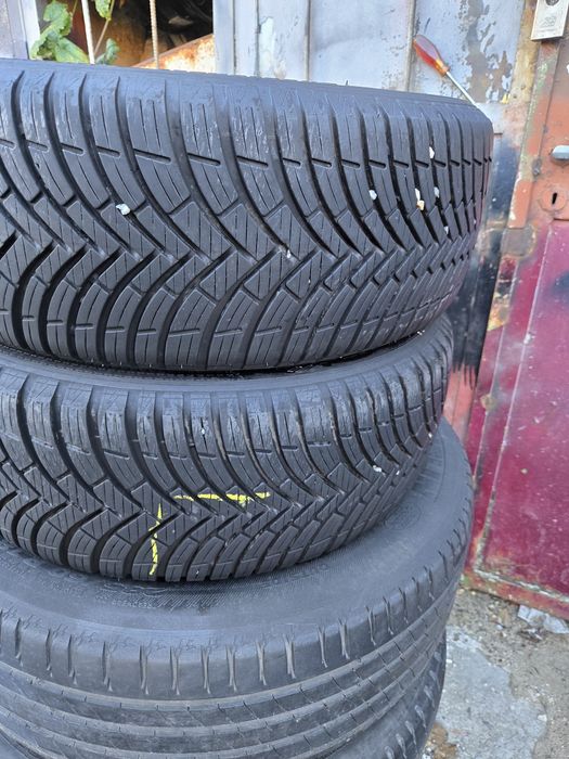 2бр. 205 50 17 Kleber всесезонни.