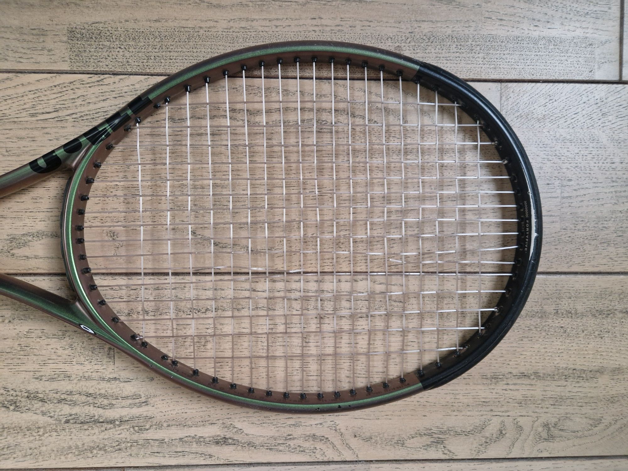 Ракетa Wilson Blade V8