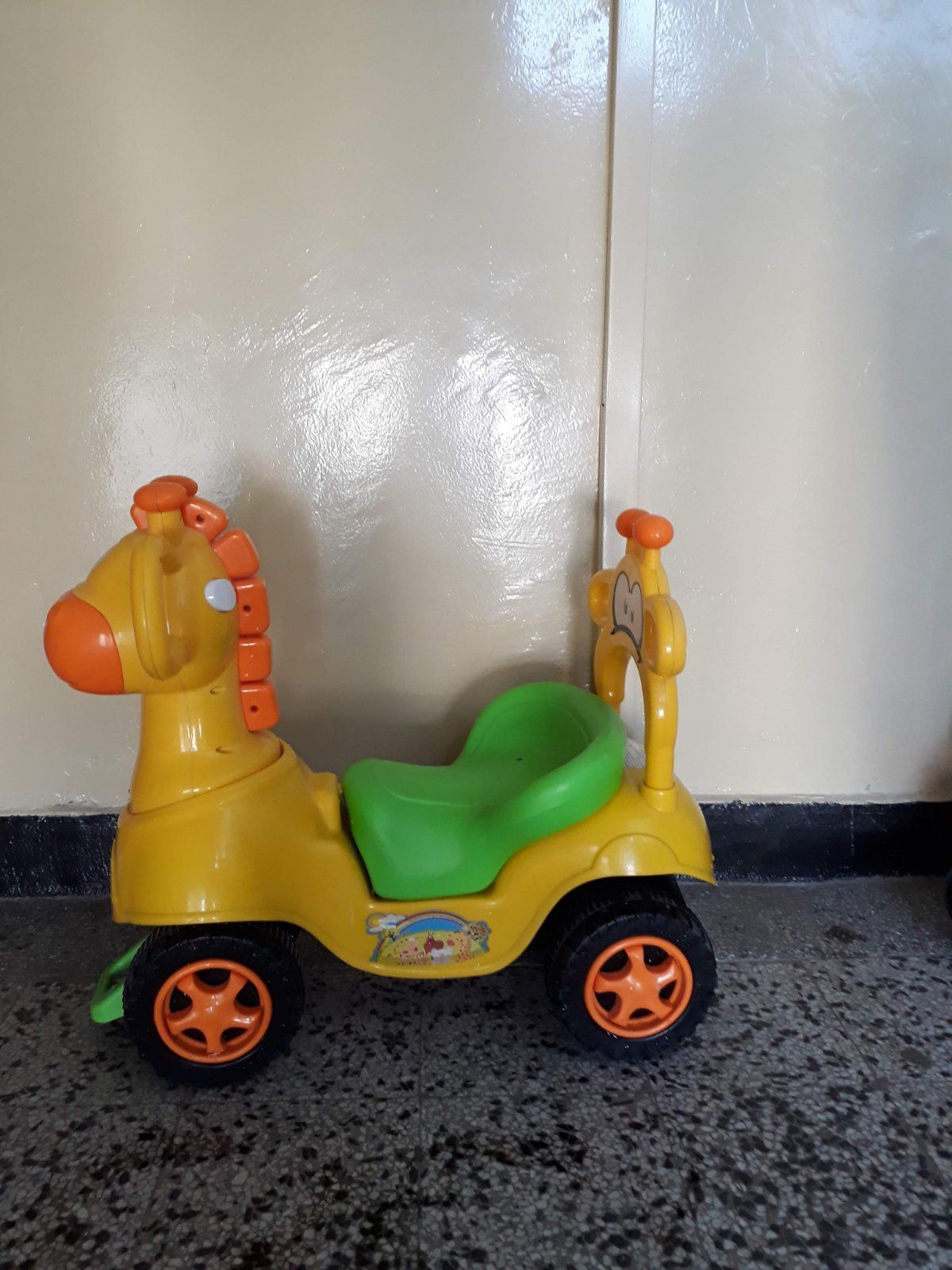 Детски кракомобил