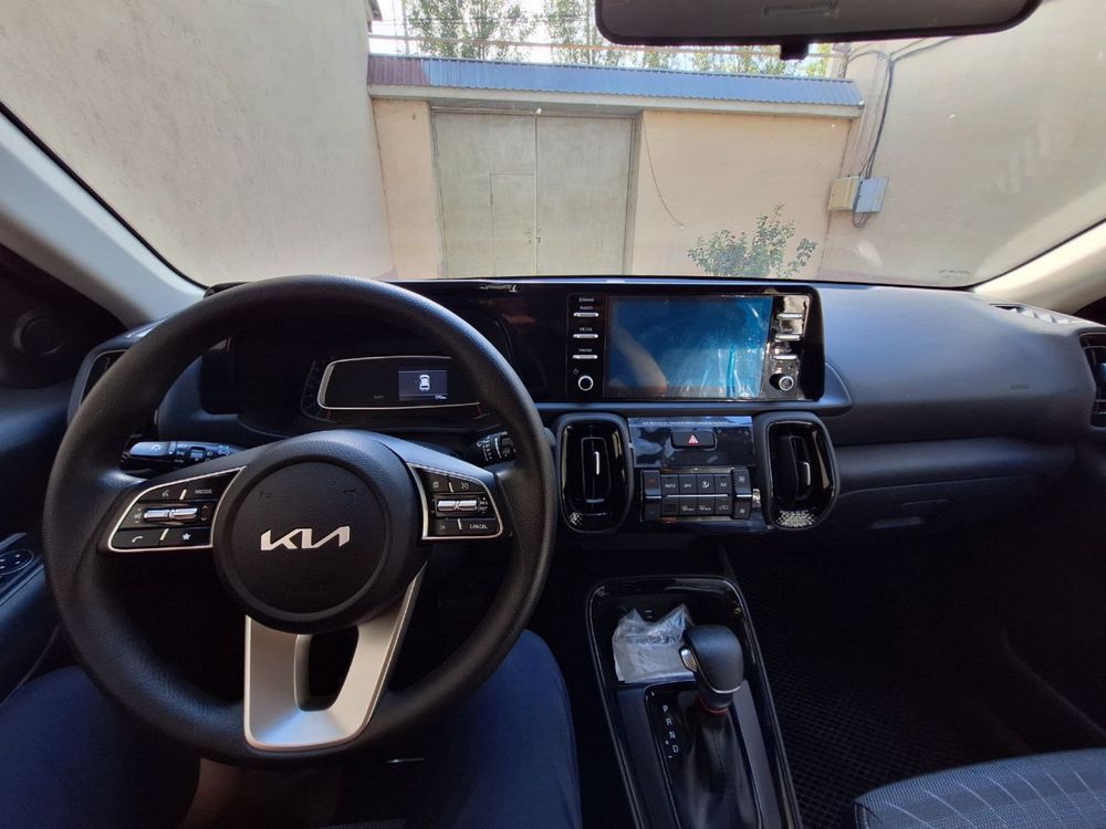 Kia Sonet Jizzah adm