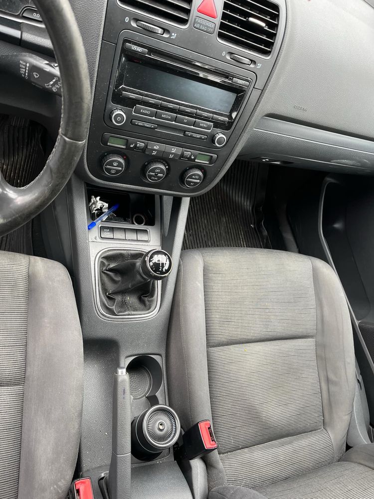 De vanzare golf 5
