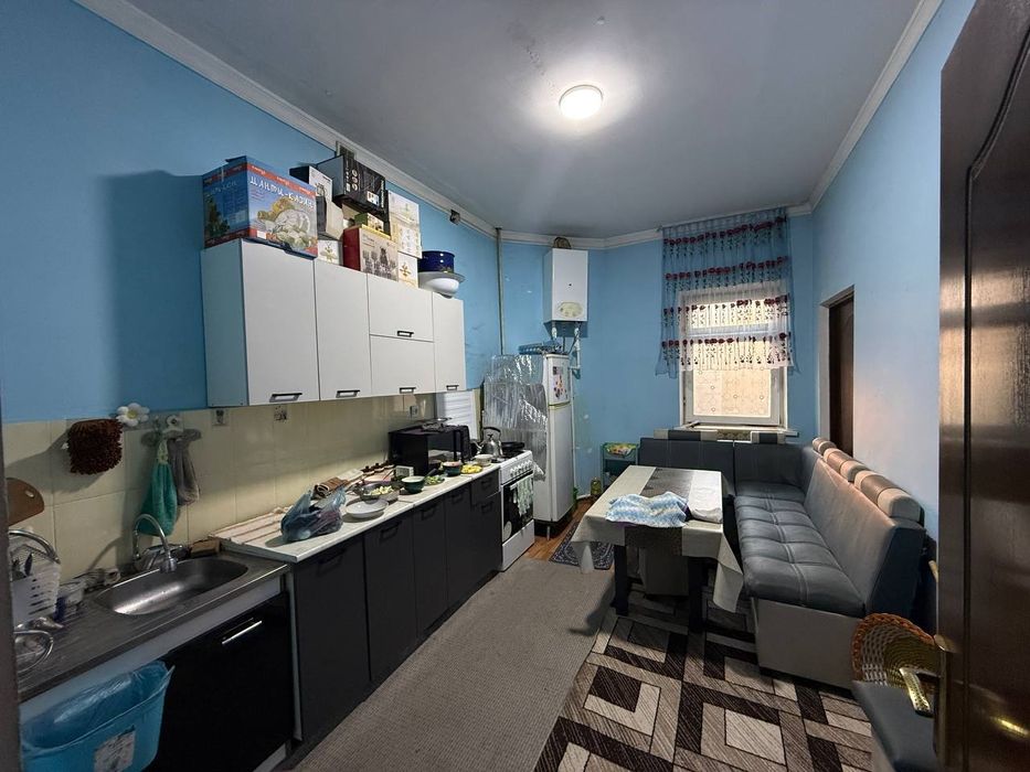 3хонали квартира шахар марказида