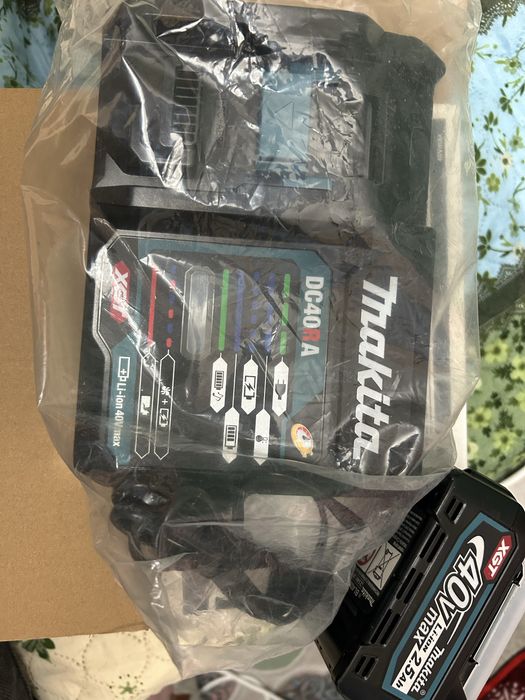 Продам Аккумулятор Makita PSK 191J83-2 Li-Ion 40