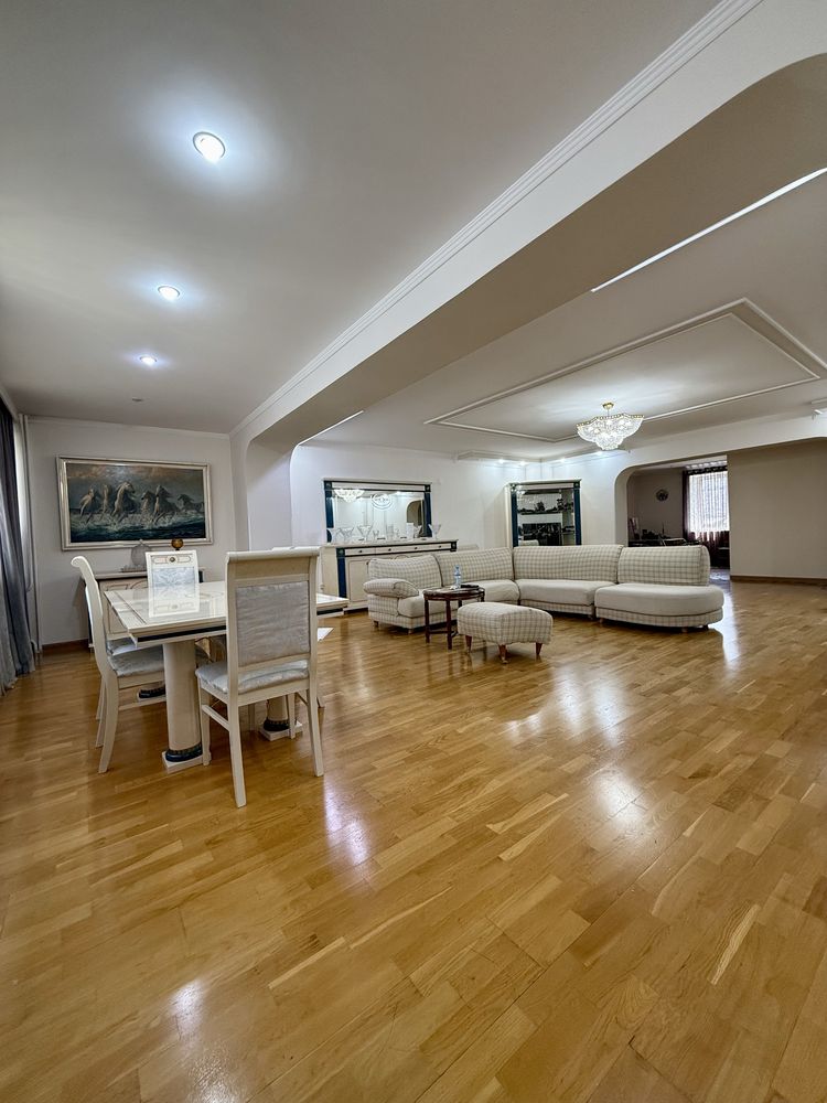Центр города ул. Нукусская дуплекс 400м² ГАБУС