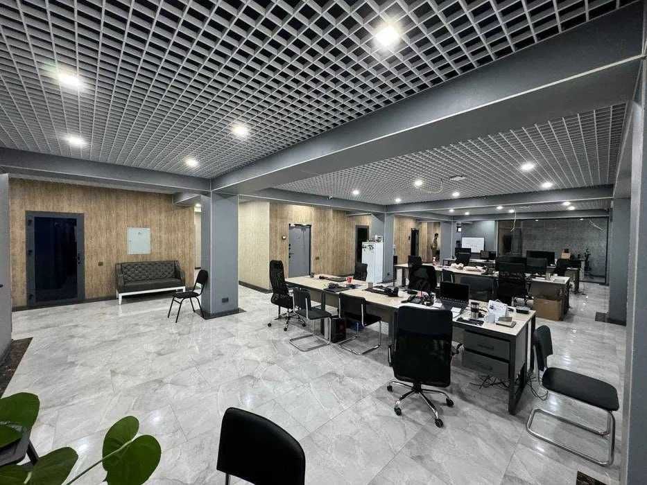 Аренда офис в бизнес центре  2000 м2