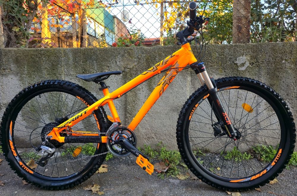 Dirtjump Sprint Primus 26цола S размер Хидравлични Дискови XCR вилка