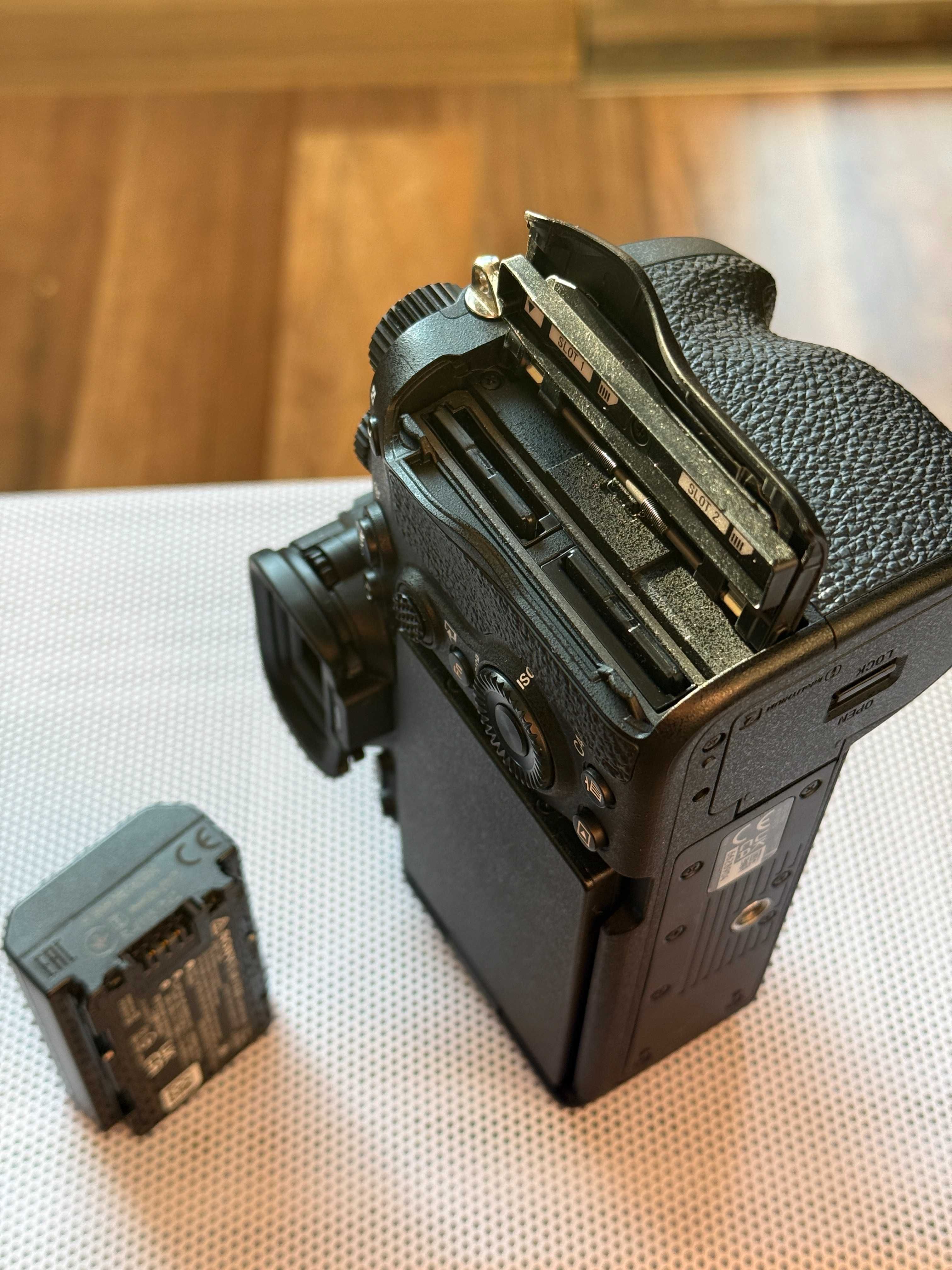 Фотоапарат Sony A7 IV - 1г. 6м. гаранция; 23 хил. кадъра