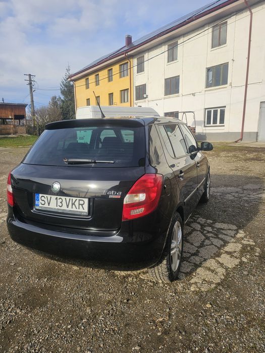 Vând skoda fabia