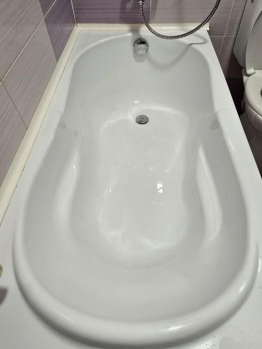 Cada  cu masca +chiuveta baie