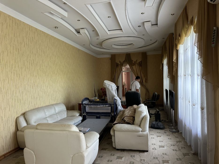 Сдаю дом, под хостел///Uy ijaraga berilmoqda, hostel yurutish uchun