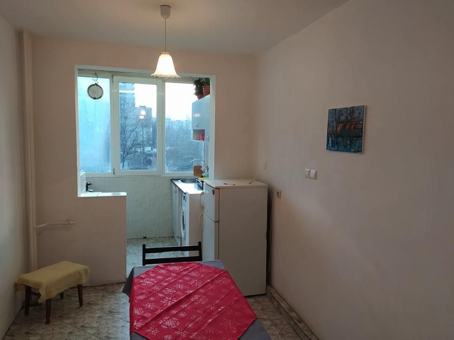 Дава се под наем Едностаен апартамент в София, Люлин 9 - 50 кв.м за 375 € - Снимка #2