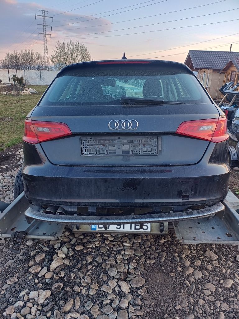 Dezmembrez Audi A3 8V 2015 CRB