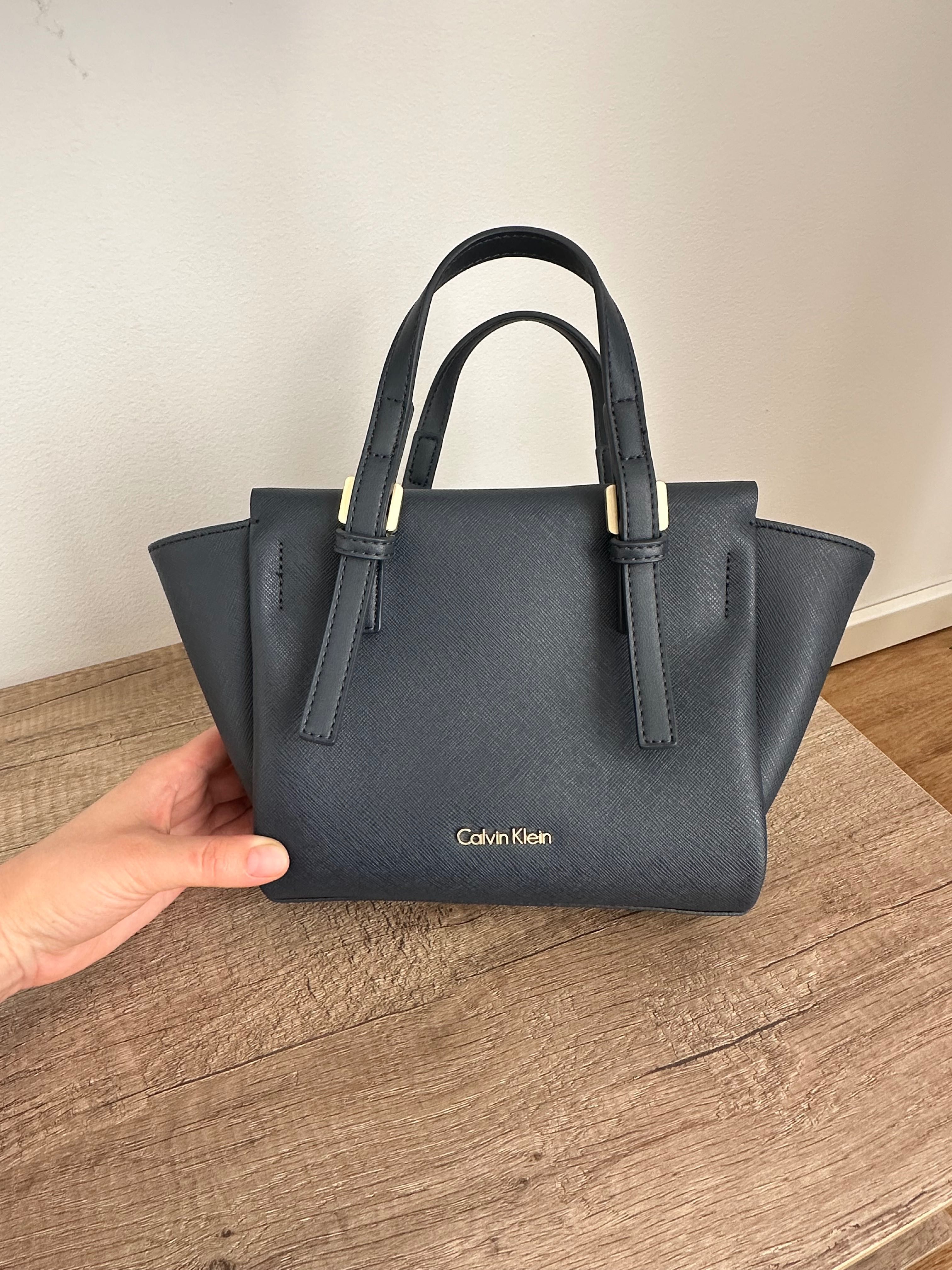 Чанта Calvin Klein