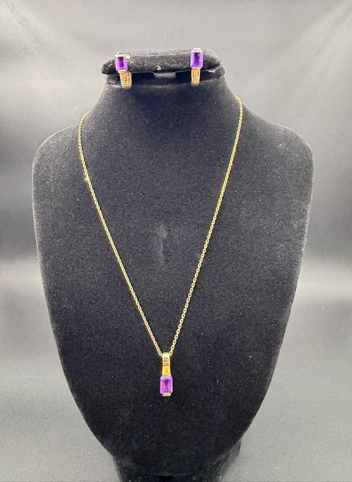 Dracula Amanet: Cercei de Aur 14K/3.50GR si Pandantiv  Aur 14k/1.30 GR