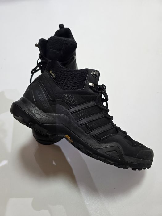 Ghete Adidas Terrex  Gore tex 44 de bărbați