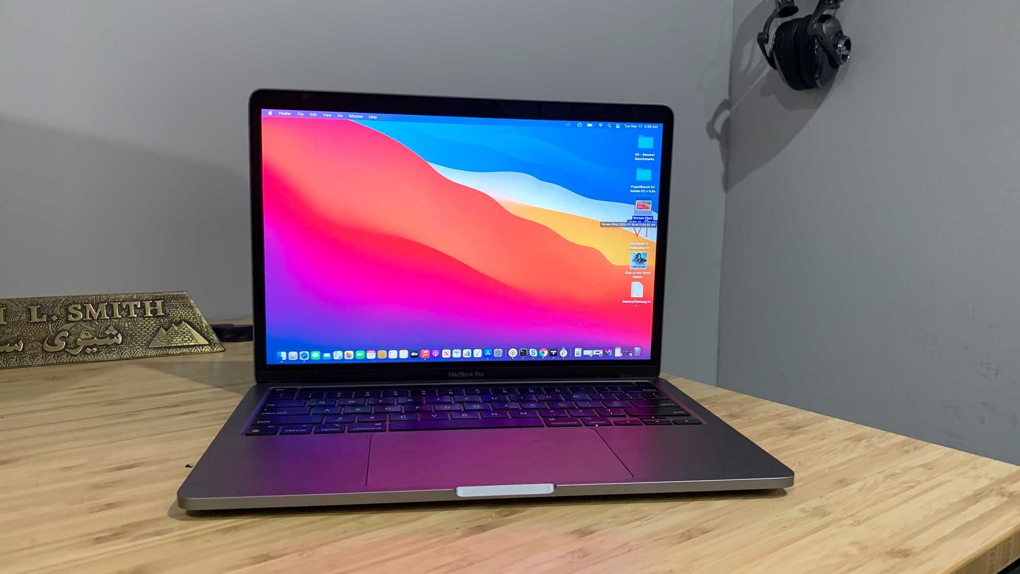 MacBook pro M1 8/256 gb