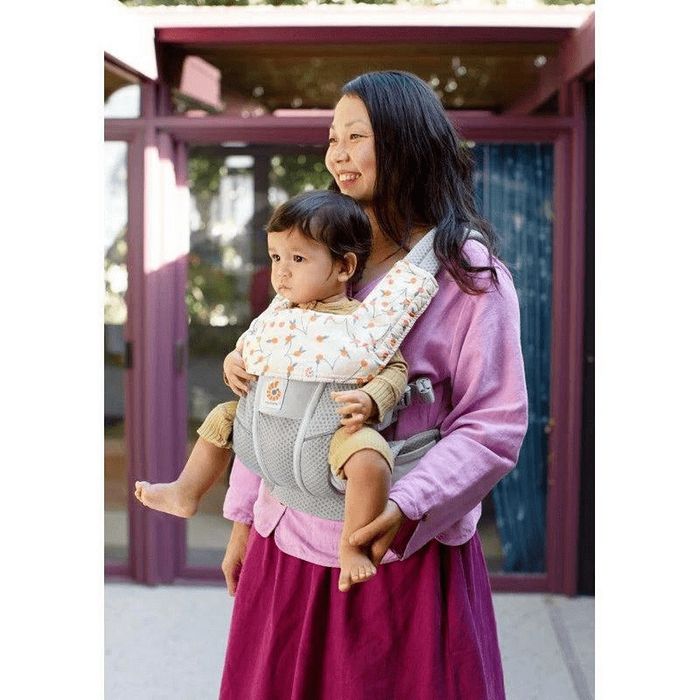 Ergobaby протектор за презрамки и подбрадичка