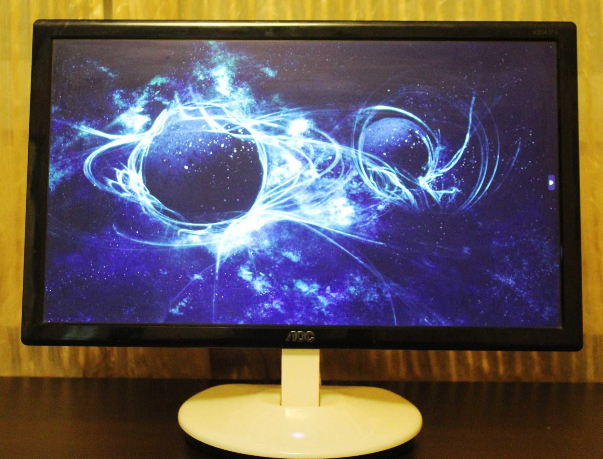Монитор AOC e2043Fs 20 инча/50.8 см.