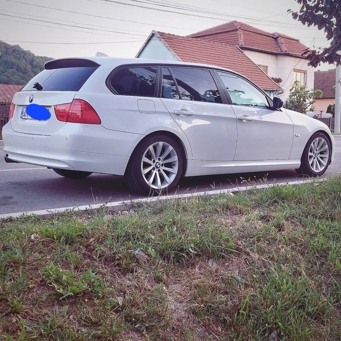 Bmw e91 lci x-drive 320d