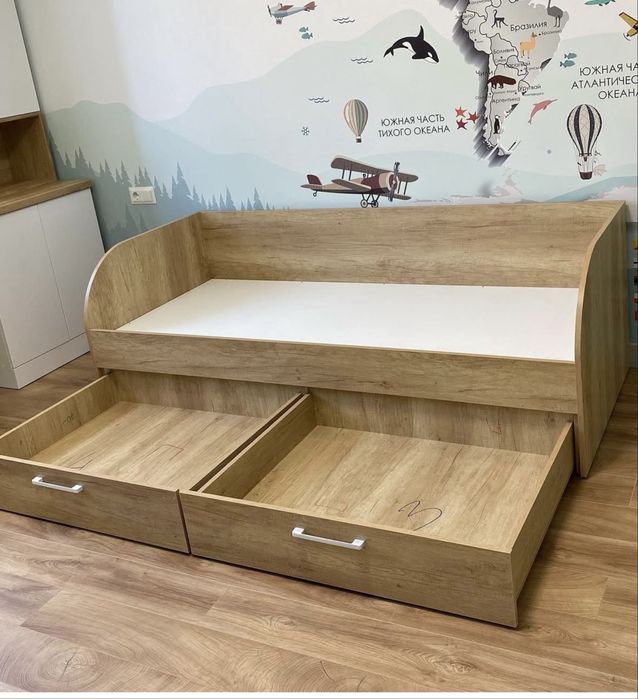 Продам кровать