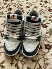 Adidasi nike dunk