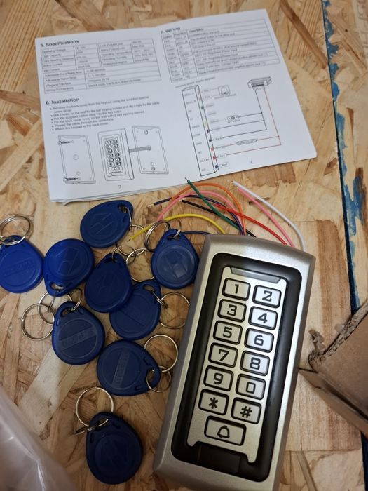 Tastatura metalica control acces