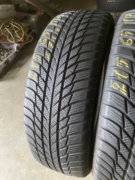 Anvelope iarna 215/65/17 Bridgestone Blizzak LM001 215 65 17 R17