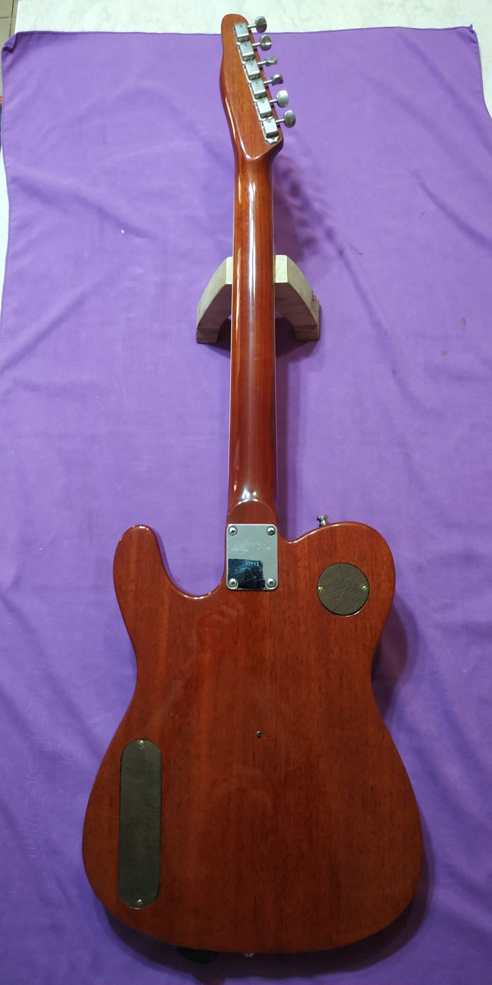 Китара хибрид Vester Hybrid TeleCoustic електрическа акустична
